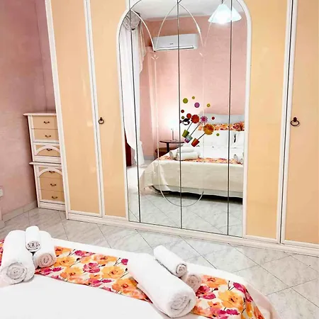 Casa Rosa Center 10 Min To Poetto Appartement Quartu SantʼElena